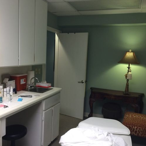 106 Ridgeway St, Hot Springs National Park, AR 71901